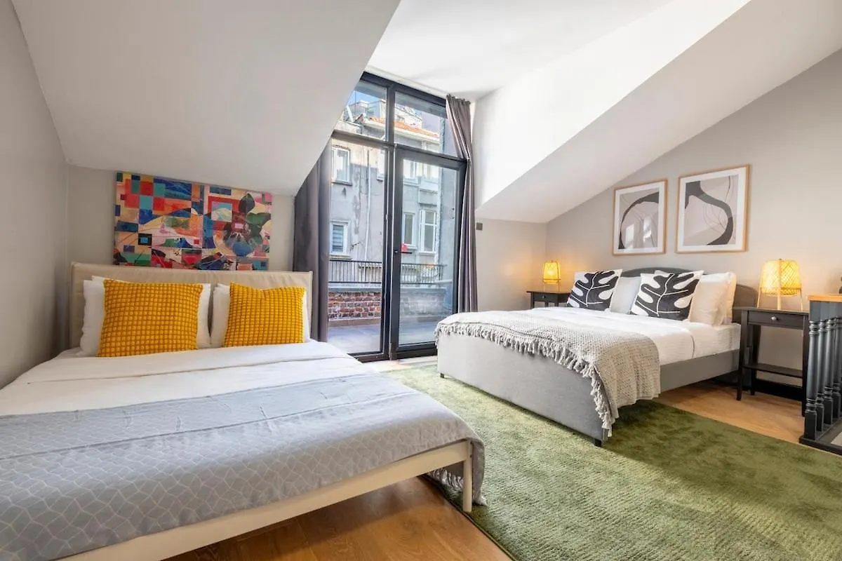 Private Fourlex House With Central Location Istanbul Turkey
